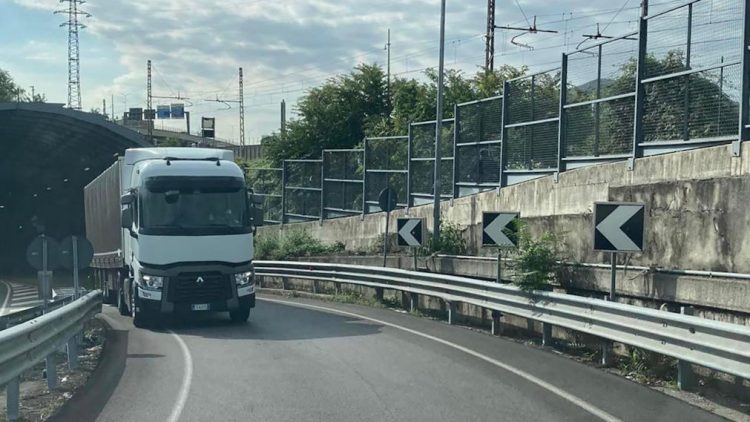 personale della Sezione Polizia Stradale di Caltanissetta,