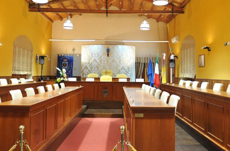 Vittoria: votazioni arbitrarie al Consiglio Comunale