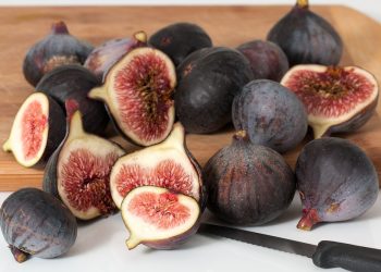 Mangiare fichi fa ingrassare? Ecco la verità