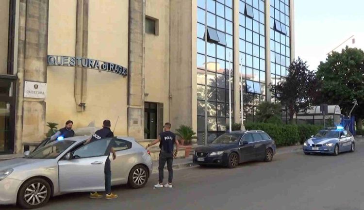 Rapina in banca da 70 mila euro a Vittoria: 5 arresti dopo quasi 2 anni