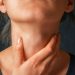 Tiroide gonfia: sintomi e cause