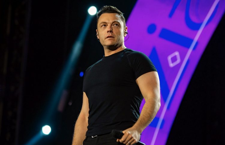 Tiziano Ferro su Instagram: ho un nodulo alla gola e dovrò operarmi
