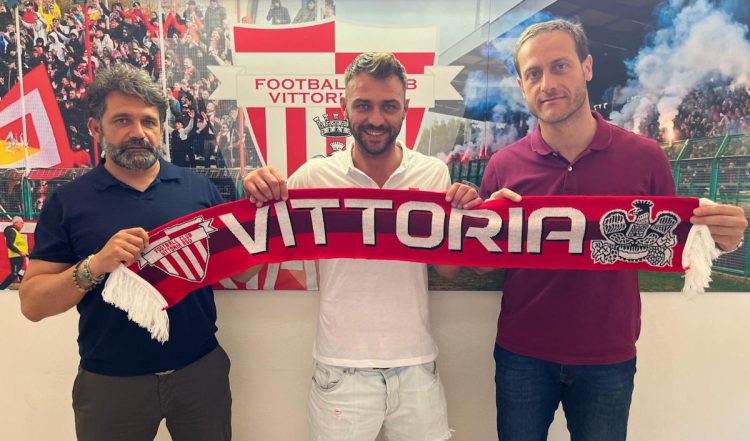 Francesco Leuci portiere del Vittoria Calcio