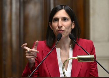 Pnrr, Schlein “Dieci mesi per le modifiche, Parlamento esautorato”