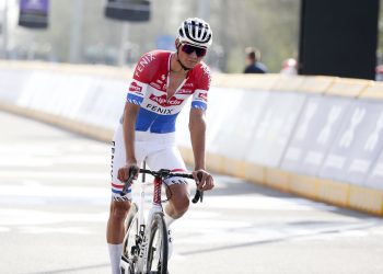Van der Poel si laurea campione del mondo a Glasgow