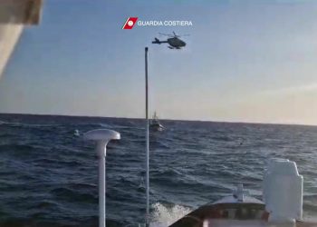 Naufragio al largo di Lampedusa, morti 41 migranti