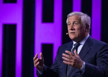 Tajani “Rilanciamo le privatizzazioni, lo Stato deve fare cassa”