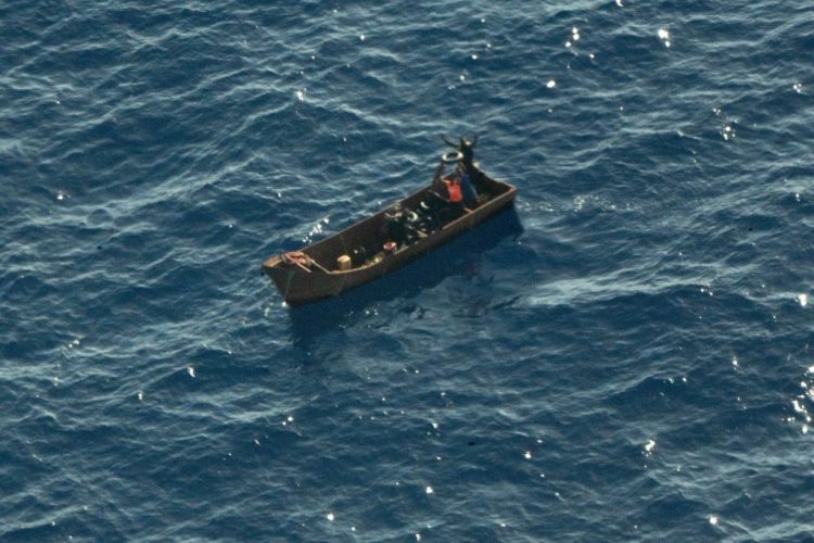 Spagna, smantellata rete traffico di esseri umani attraverso la Libia