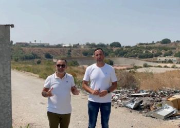 Sopralluogo al velodromo di Vittoria tra inefficienza, superficialità e degrado