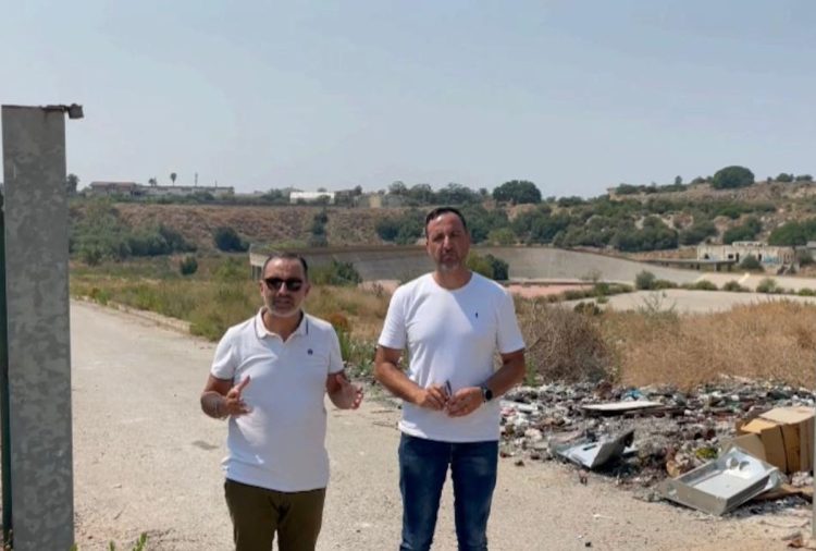 Sopralluogo al velodromo di Vittoria tra inefficienza, superficialità e degrado
