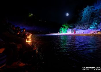 Inferno 2023, un teatro colto e popolare tra mirabili versi, selfie ed effetto fiction
