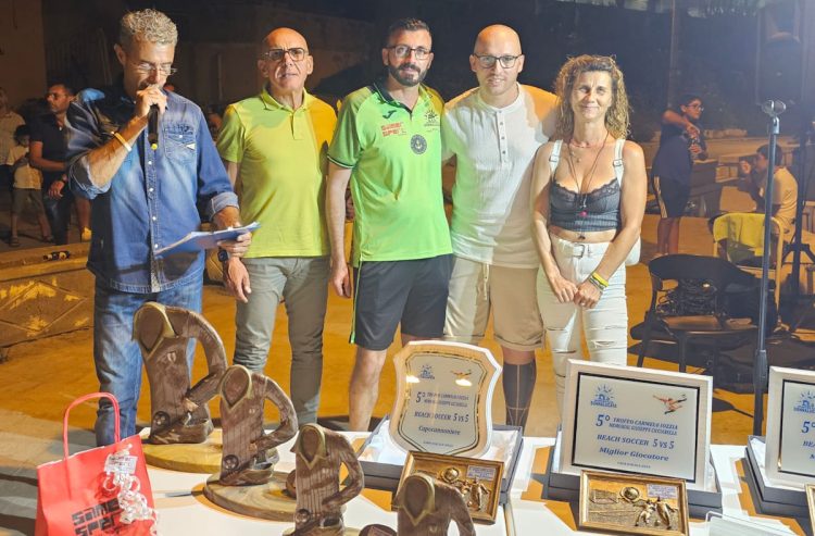 Beach Soccer a Cava D'Aliga: le finali del Trofeo Carmelo Iozzia e Memorial Giuseppe Cicciarella