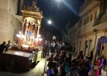 San Vito a Chiaramonte Gulfi: processione e devozione per la festa serale