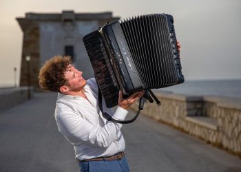 Cinisi, concerto tra le gole alle “Notti di BCsicilia”