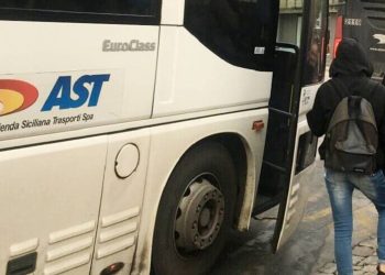 Ragusa, abbonamento extraurbano studenti: come fare domanda
