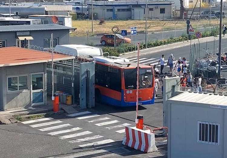 Aeroporto Catania, sospeso servizio navette per Comiso, Palermo e Trapani