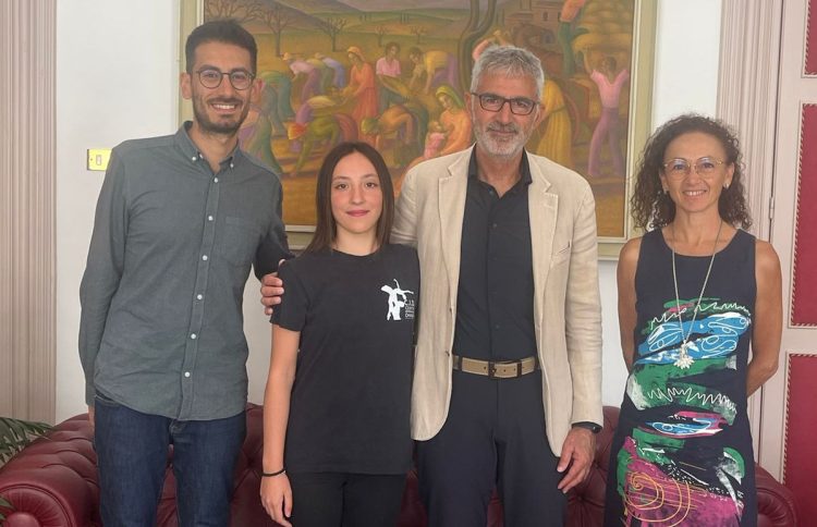 La ballerina Naike Magro al Conservatorio di Lione: ricevuta al Comune di Ragusa
