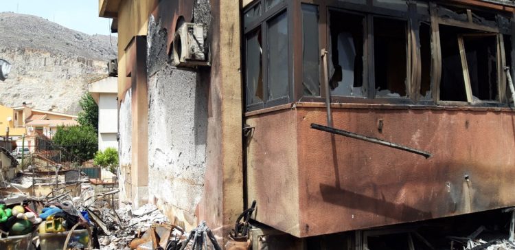 Una cena per Claudio Meli: apicoltore che ha perso la casa nell'incendio a Palermo