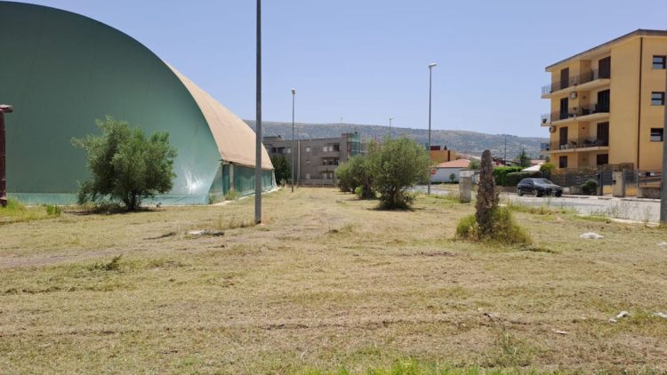 Comiso, continuano manutenzioni del verde e pulizia programmate