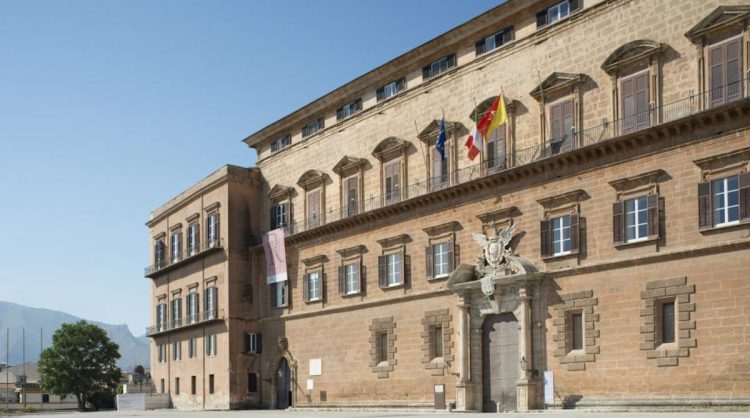 Concorso Ars, riaperto il bando per 21 coadiutori parlamentari: come partecipare