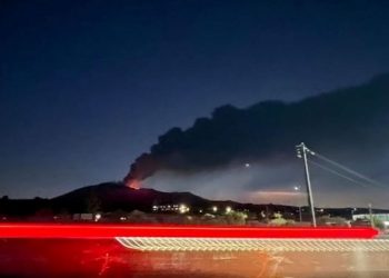 Etna in eruzione, preallarme per fase esplosiva