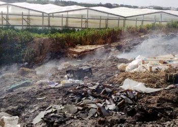 Fumarole a Vittoria, solo proclami e nessun risultato