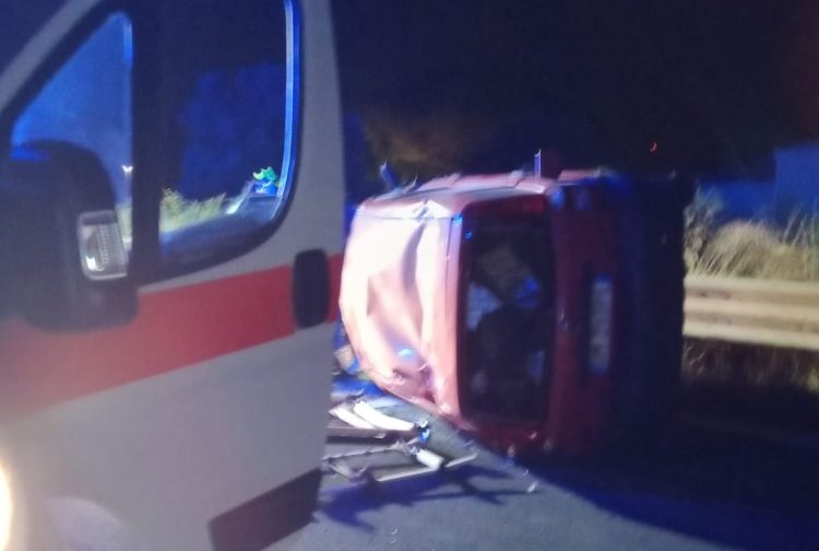 Incidente stradale a Chiaramonte Gulfi: 2 feriti