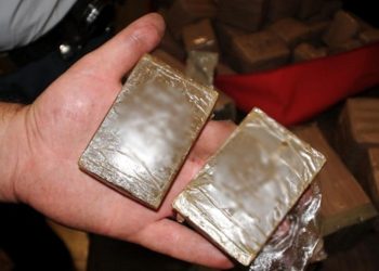 Droga in una casa disabitata nel centro storico di Scicli