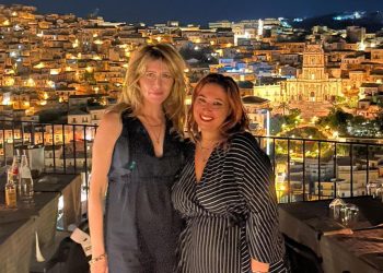 L'attrice Loredana Cannata a Modica: cena da Raro