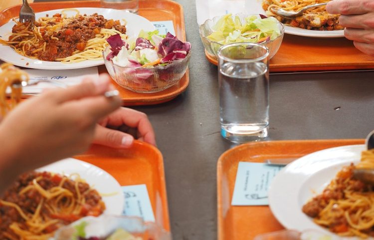 Ragusa, iscrizione al servizio “mensa Scolastica on-line”