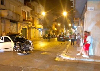 Incidente a Vittoria: 4 feriti