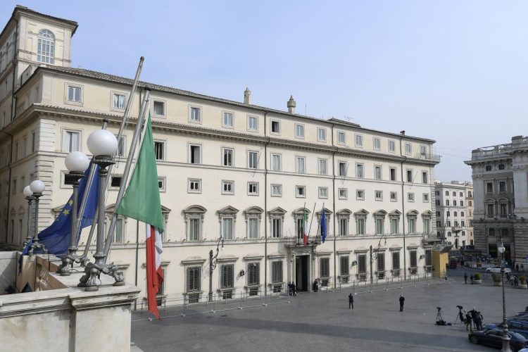 A Palazzo Chigi incontro governo-opposizioni sul salario minimo