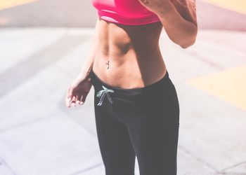 La dieta per un addome tonico: come perdere grasso corporeo