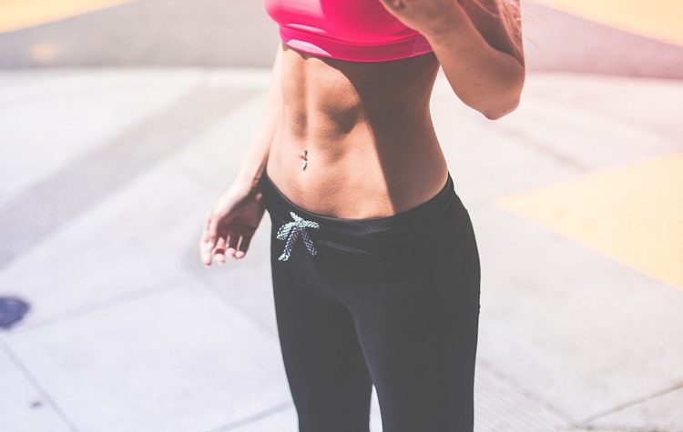 La dieta per un addome tonico: come perdere grasso corporeo