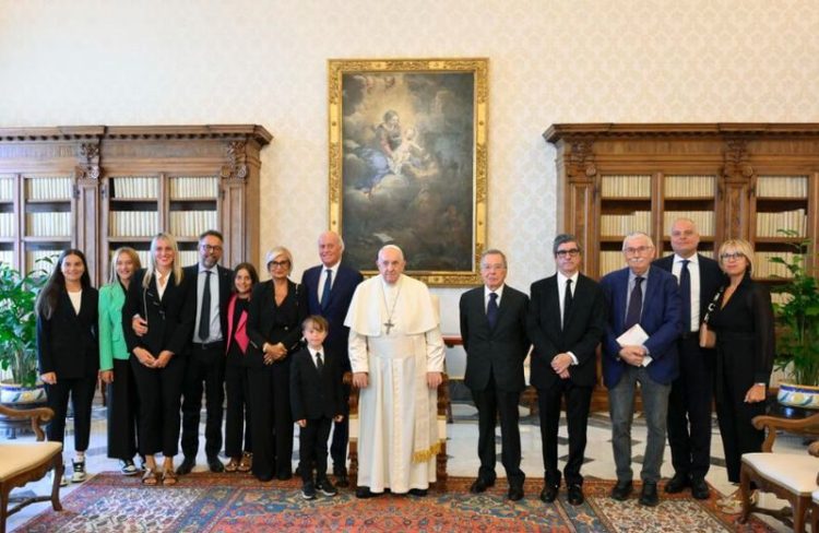 A Papa Francesco il premio “E’ giornalismo 2023”
