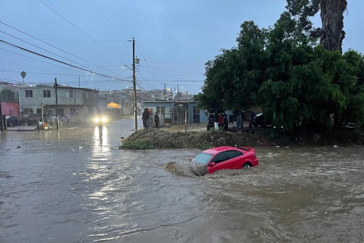 California in allerta: terremoto di magnitudo 5.1 e tempesta Hilary