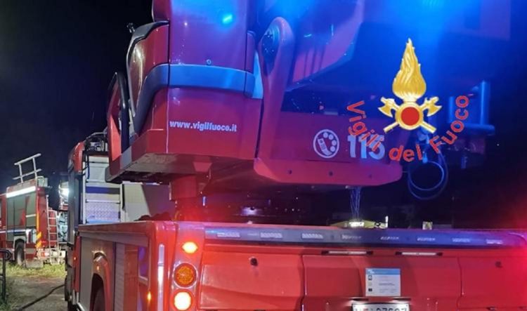 Incidente sulla Torino Milano: treno investe e uccide 5 operai