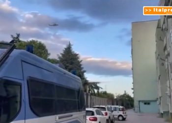 Blitz interforze al “Parco Verde” di Caivano, impegnati 400 uomini