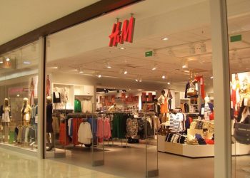Modica, chiude H&M