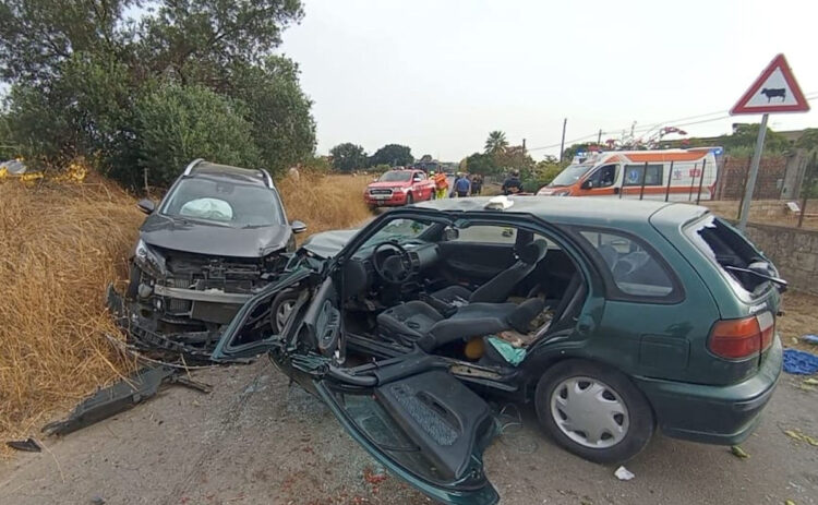 Incidente mortale a Caltagirone, un morto nello scontro frontale