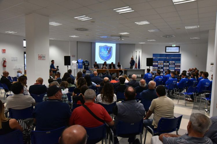 Emozioni azzurre per il Ragusa Calcio