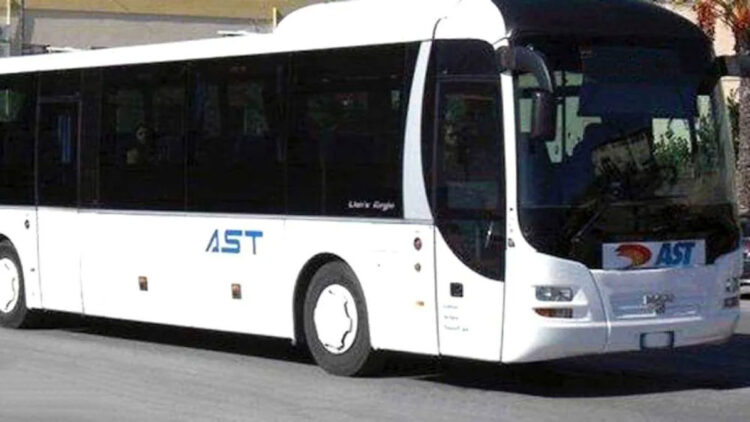 Ragusa, rilascio tessera per viaggiare sui mezzi Ast per portatori di handicap