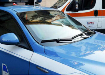 Auto travolge pedoni a Vigevano, feriti due anziani