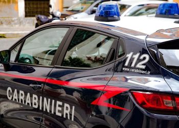Violenza di gruppo in famiglia, 4 arresti: vittime due sorelle