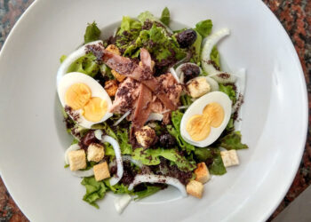 Dieta senza carboidrati per perdere peso: come funziona e menù