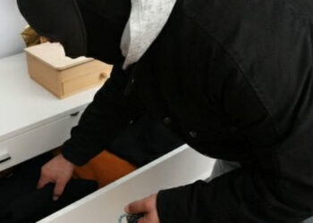 Tentato furto in abitazione a Ragusa: un arresto