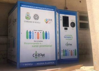 Macchine mangiaplastica a Scicli: raccolte 40 mila bottiglie in Pet in 30 giorni
