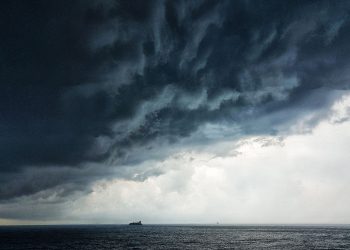 Meteo, allerta maltempo in Sicilia: venti di burrasca e temporali