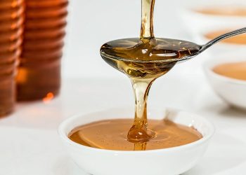 Maschera di bellezza viso al miele fatta in casa