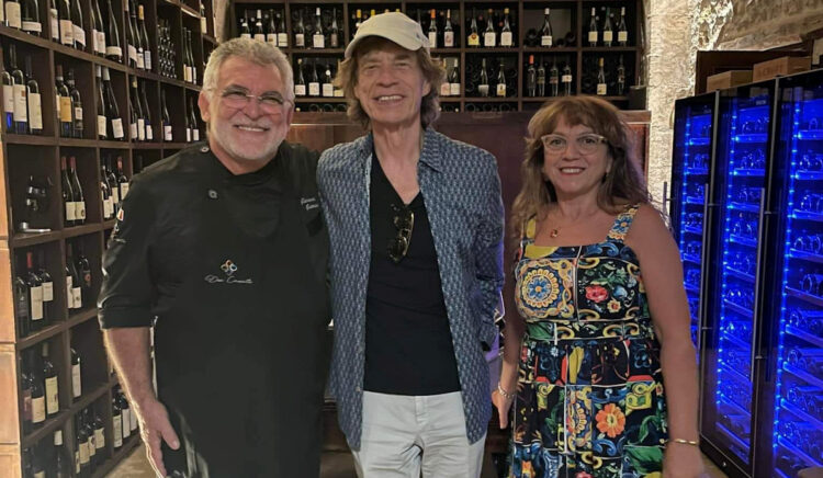 Mick Jagger in vacanza in Sicilia: cena a Siracusa